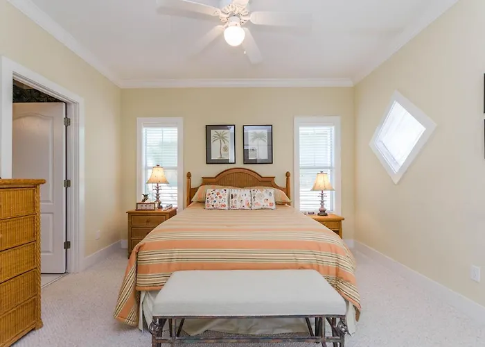 41c By Pkrm Apartment Pensacola